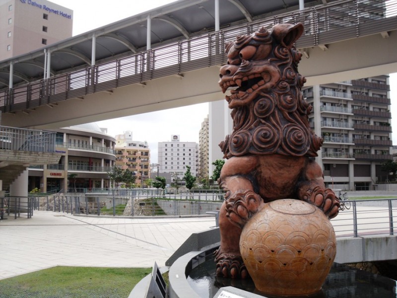 Shisa, Okinawan mythological creature, watching over Okinawa